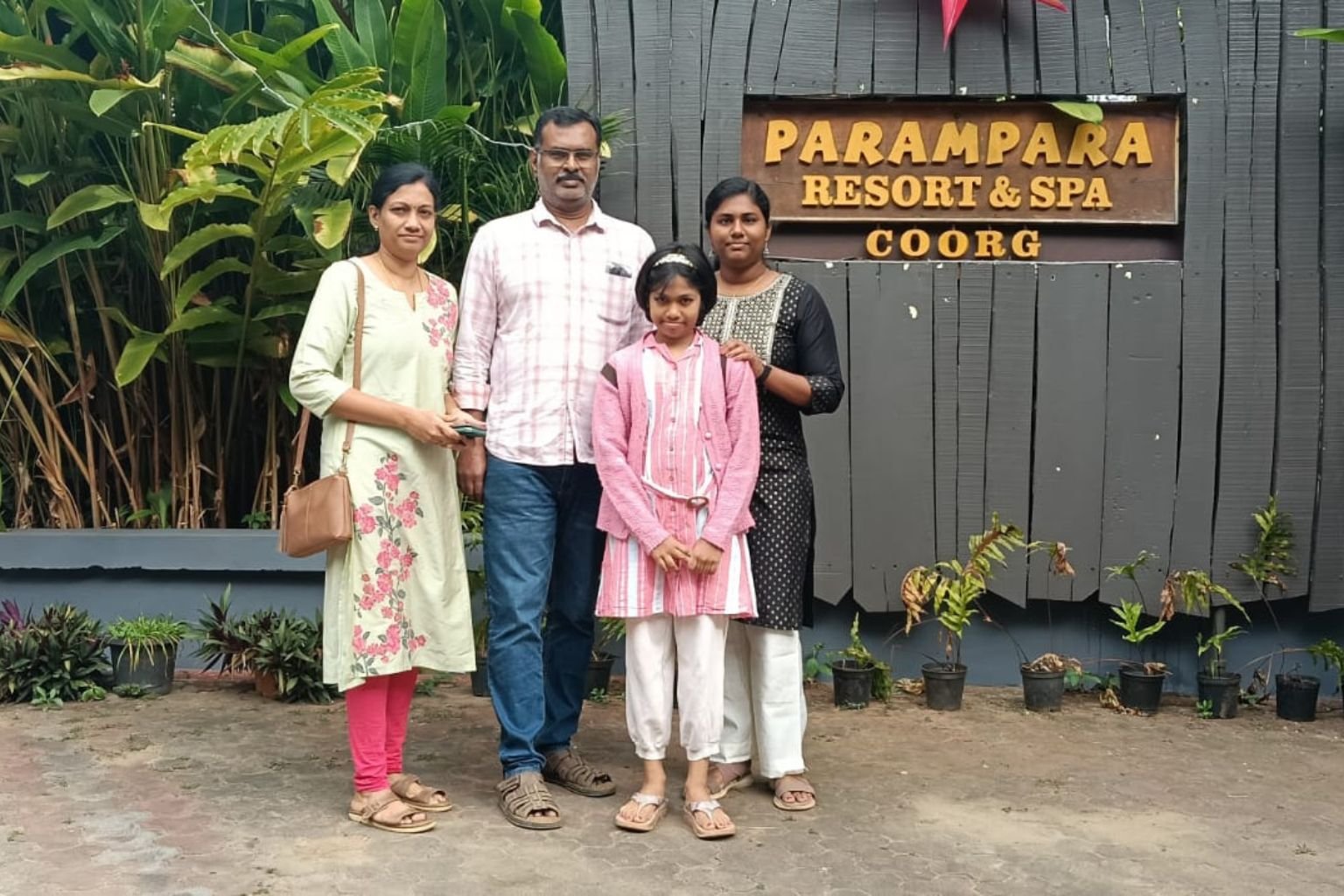 Coorg sightseeing taxi