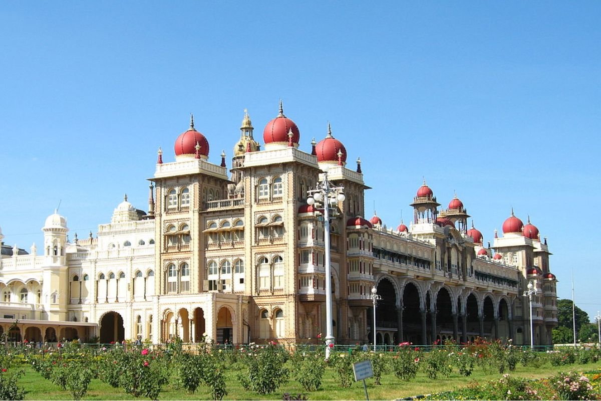 Mysore local sightseeing cab